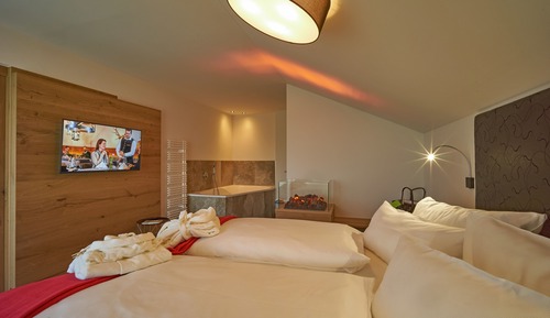 Estudio familiar, 1 habitación, bañera, vistas a la montaña (Golden Delicious)