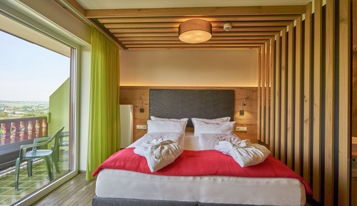 Habitación de diseño doble, 1 cama de matrimonio, balcón, vistas a la montaña