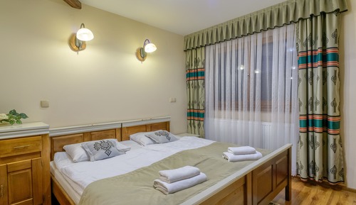 Estudio estándar, varias camas, no fumadores