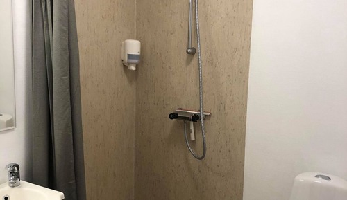 Habitación básica doble, 2 camas individuales