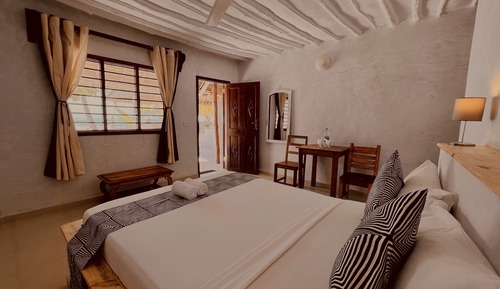 Habitación estándar doble, 1 cama de matrimonio, vistas al mar