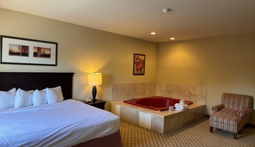 Suite estudio de luna de miel, 1 cama de matrimonio grande, no fumadores, bañera de hidromasaje