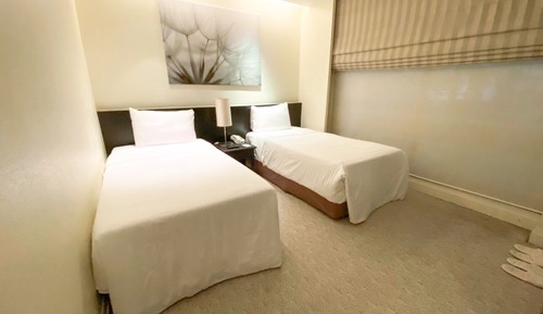 One Bedroom Junior Suite