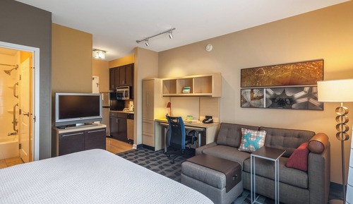 Estudio, 1 cama de matrimonio grande con sofá cama