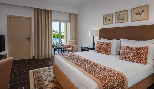 Habitación superior (Queen or Twin, Garden or Pool View)