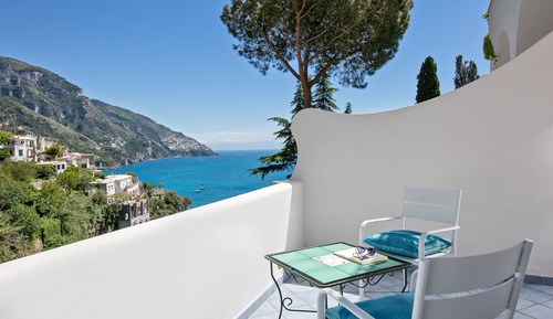 Habitación superior, terraza, vistas parciales al mar
