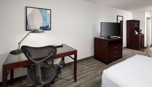 Habitación, 2 camas de matrimonio (Drinks/Snacks)