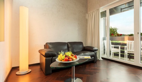 Suite Gallery, bañera de hidromasaje, vistas a la montaña