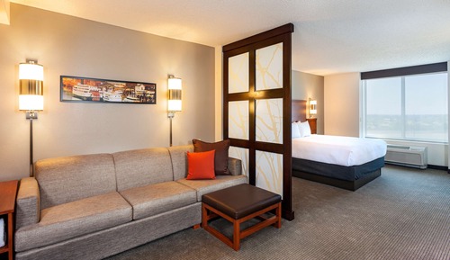 Habitación, 1 cama de matrimonio grande, accesible para personas con discapacidad, bañera