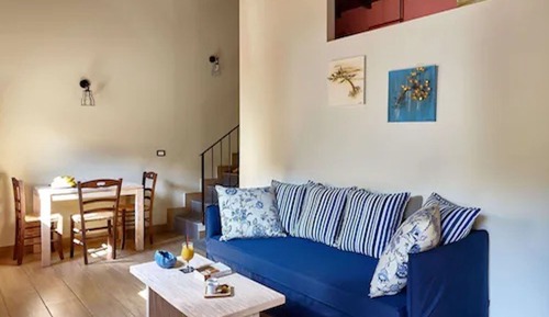 Luxury One Bedroom Suite Split Level