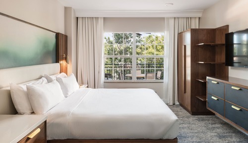 Villa, 2 habitaciones, no fumadores, balcón (I)