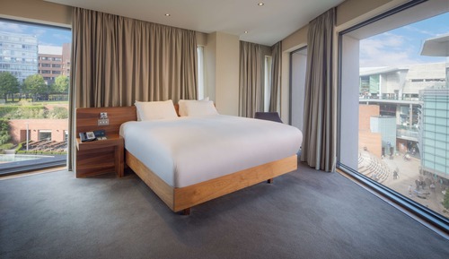 Suite, en esquina (King)
