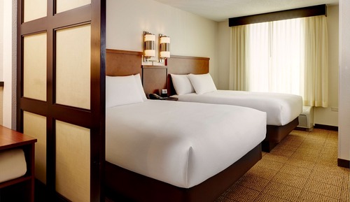 Habitación estándar, 2 camas de matrimonio (High Floor)