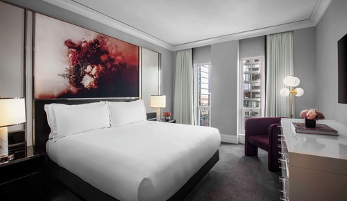 Suite, 1 cama de matrimonio grande, en esquina (Gold Coast Corner Suite)