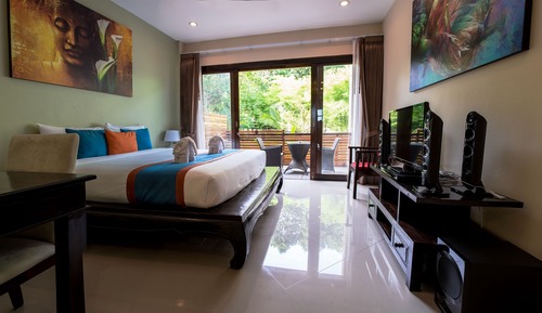 Deluxe Room with Balcony