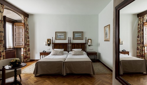 Habitación superior con 2 camas individuales