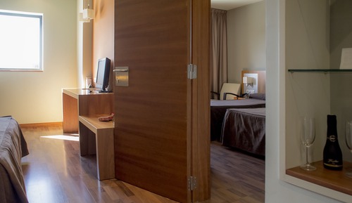 Habitación triple (2 adultos + 1 niño)