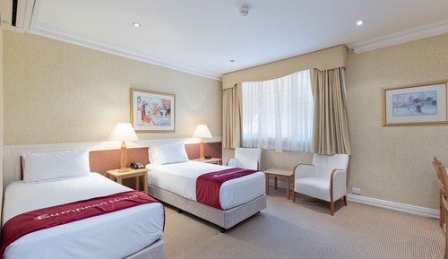 Habitación superior con 2 camas individuales