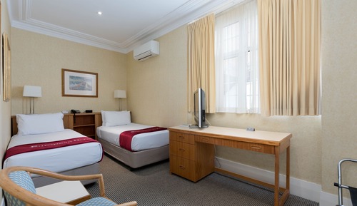 Habitación estándar con 2 camas individuales