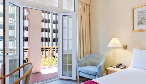 Habitación superior, 1 cama de matrimonio, balcón