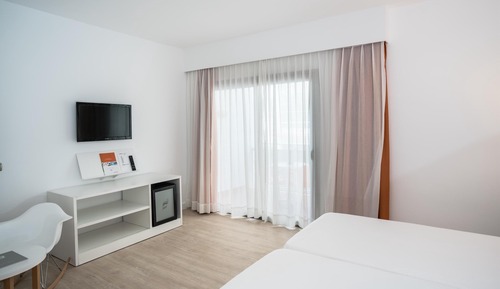 Habitación doble superior, balcón