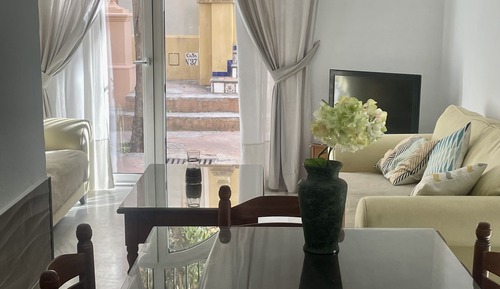 Apartamento familiar, 2 habitaciones, planta baja