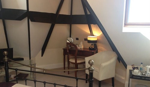 Habitación doble, baño privado