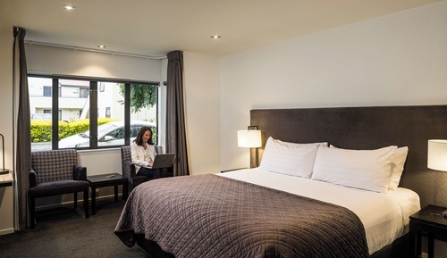 Estudio, vistas a la ciudad