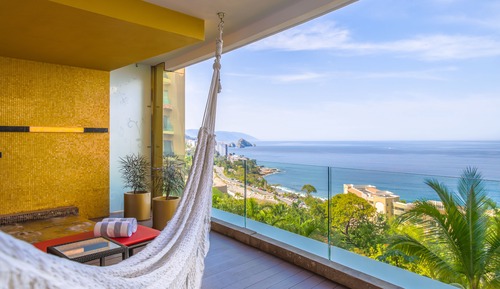 Deluxe Room Oceanfront