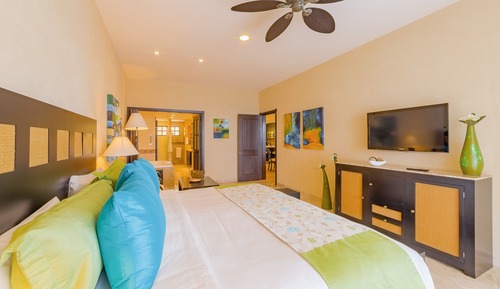 Three Bedroom Oceanfront Suite