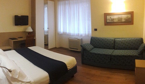 Habitación económica con 1 cama doble o 2 individuales