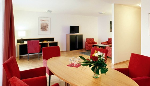 Suite junior, balcón
