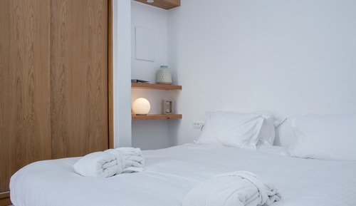 Suite, vistas a la piscina (Caldera View)