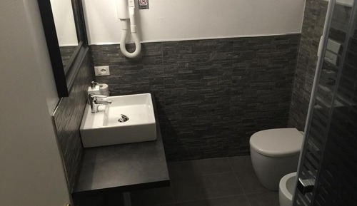 Habitación doble, baño privado