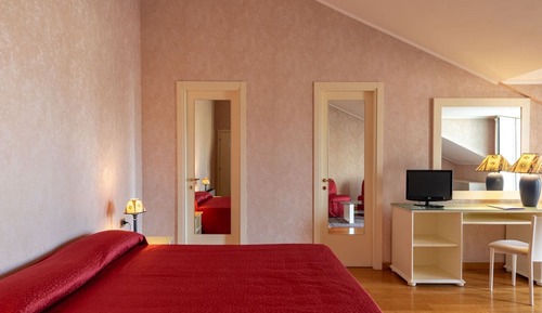 Habitación con 1 cama doble o 2 individuales