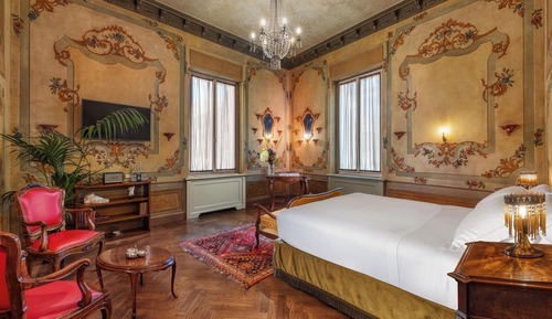 Habitación Premier con 1 cama doble o 2 individuales, vistas a la ciudad