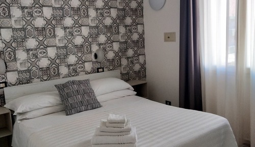 Habitación económica doble, 1 cama de matrimonio