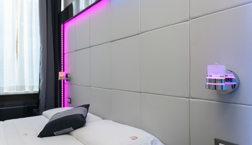 Habitación superior con 1 cama doble o 2 individuales