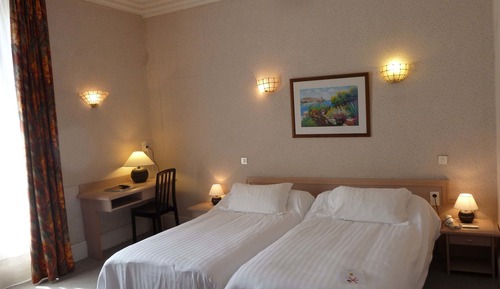 Habitación estándar con 2 camas individuales