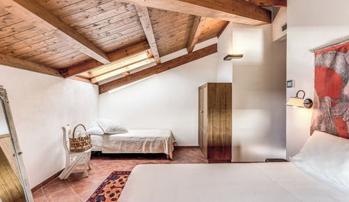 Habitación triple, baño privado