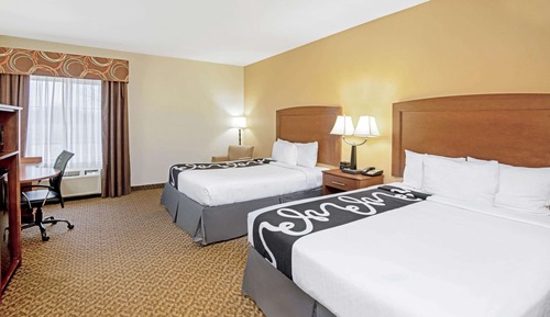 Habitación, 2 camas de matrimonio, no fumadores (Mobility/Hearing Impaired Accessible)