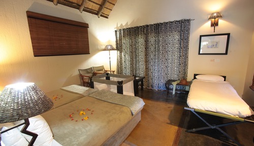 Chalet, 1 cama doble o 2 individuales, en la zona del jardín