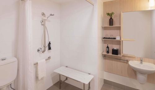 Habitación estándar, 1 cama de matrimonio, accesible para personas con discapacidad