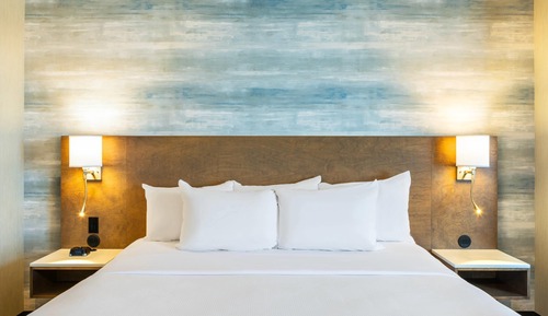 Habitación, 1 cama de matrimonio grande, bañera de hidromasaje