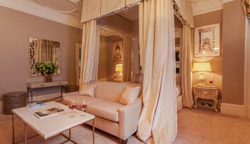 Signature Suite at 11 Cadogan Gardens