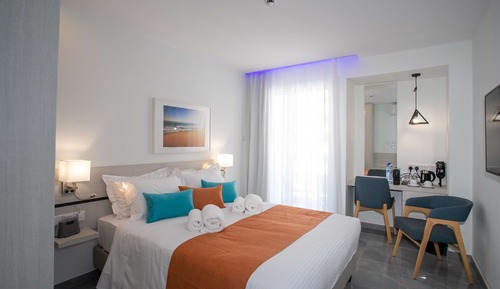 Habitación estándar, 1 cama de matrimonio con sofá cama, no fumadores (with Sofabed)