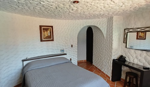 Habitación clásica, 1 cama de matrimonio, vistas a la piscina