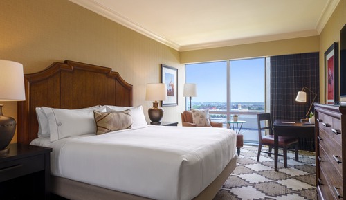 Suite, 1 cama de matrimonio grande, accesible para personas con discapacidad (Leddy, Roll-In Shower)