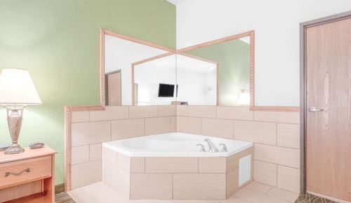 Habitación, 1 cama de matrimonio grande, no fumadores, bañera de hidromasaje