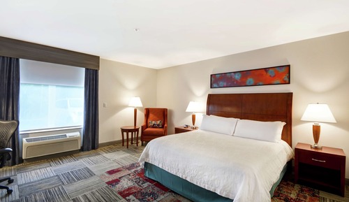 Evolution con cama matrimonial grande